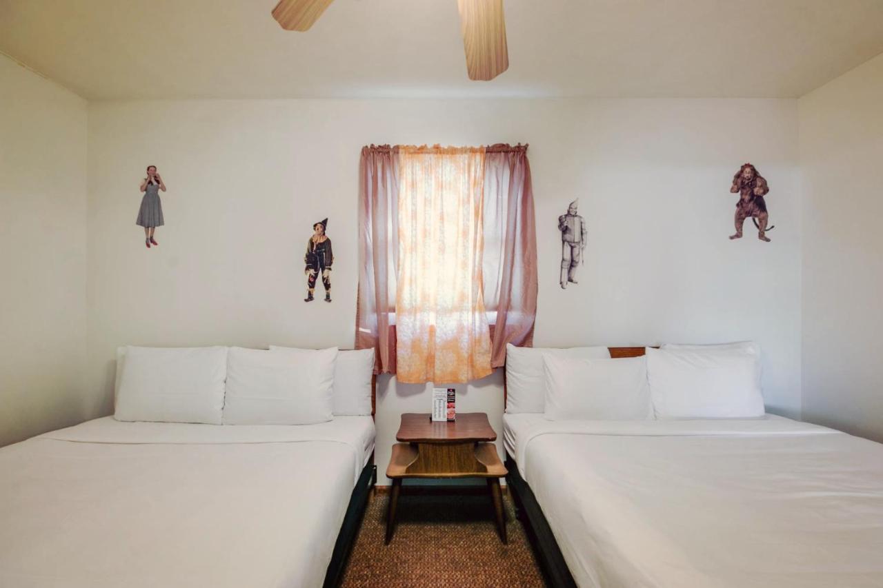 Simmer Motel Вамего Екстер'єр фото