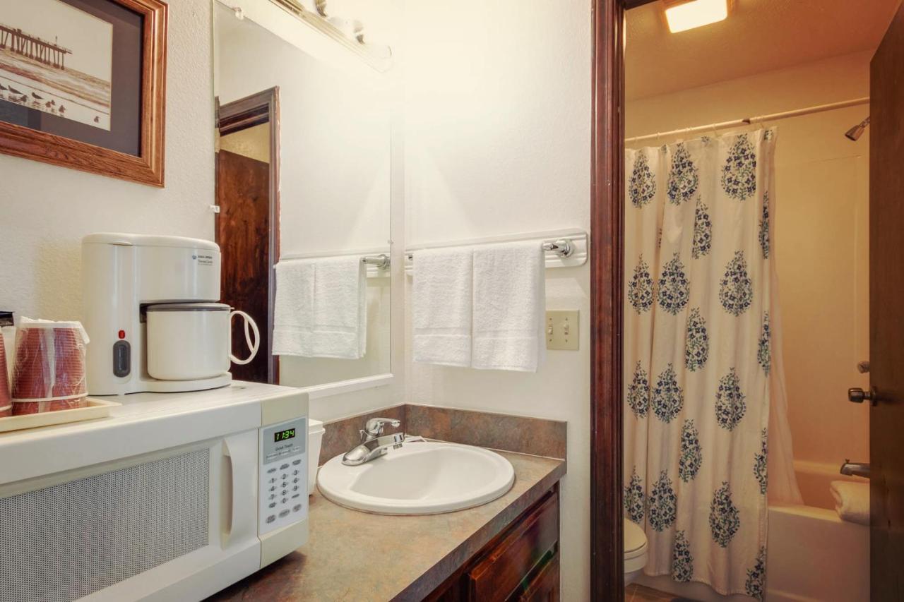 Simmer Motel Вамего Екстер'єр фото